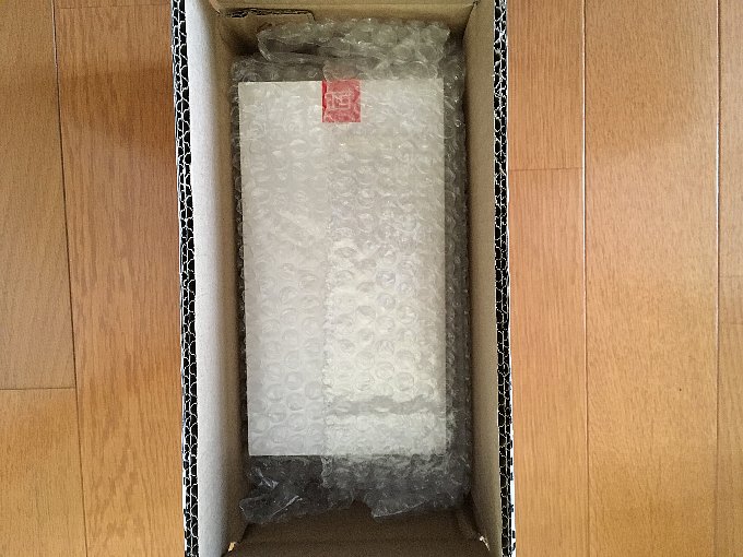 香港から中1日で届いたOnePlus 3T