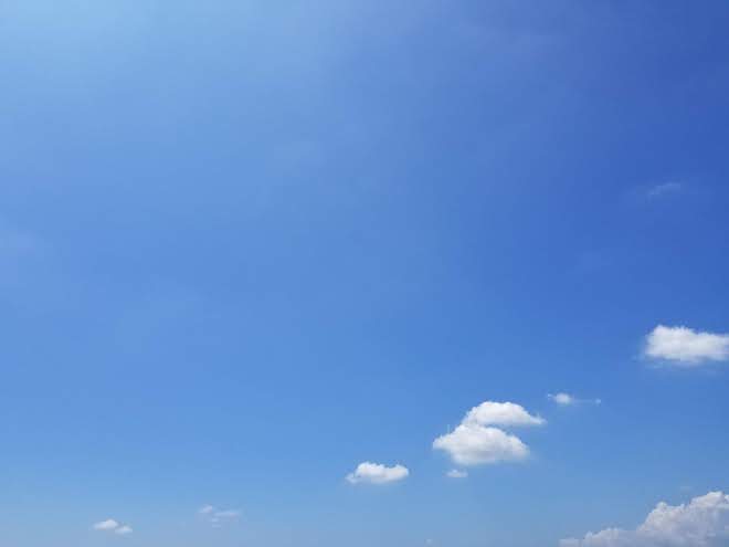 Galaxy S8+で撮った空の色